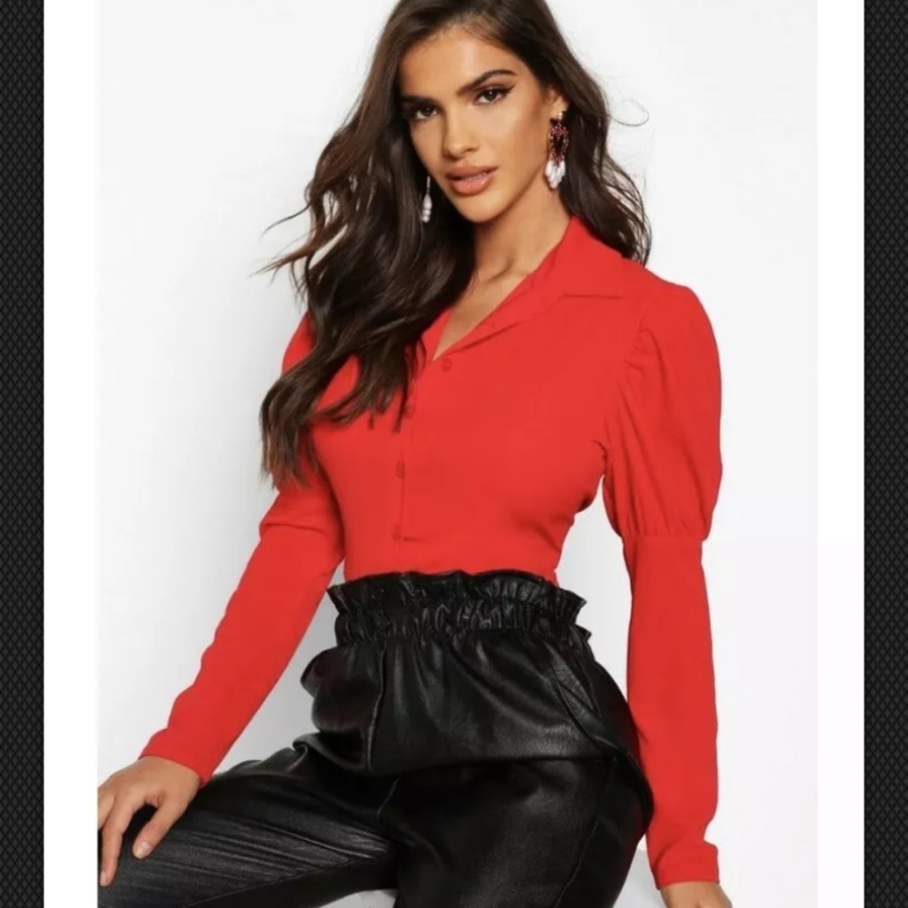 NWT Button Up V Neck Puff Sleeve Top
